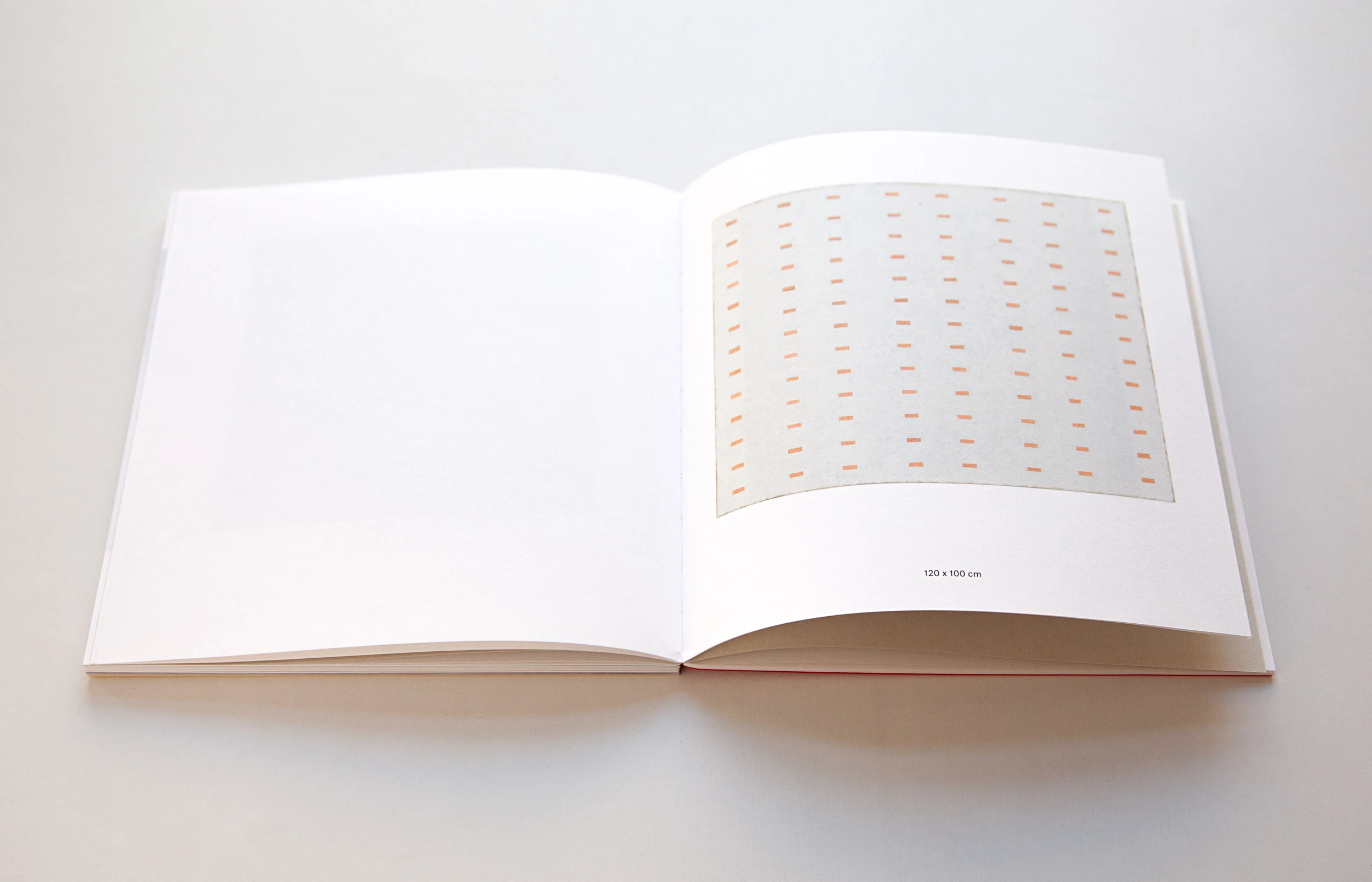 Catalogus van wandkleden en schilderijen van Rietje Beeren - binnenblad met afbeelding van schilderij ·  grafisch vormgegeven door Sanne Beeren